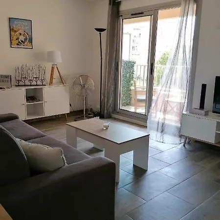 Antinea Apartment